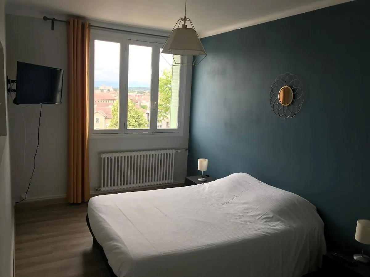 Bel Appartement Renove, Spacieux Et Lumineux Bourg-en-Bresse France